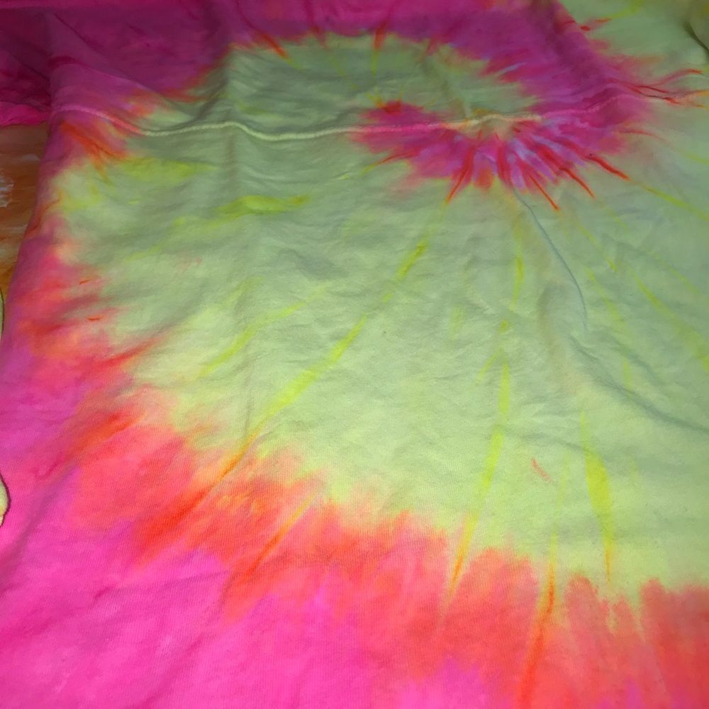 Exist Bright yellow/pink tie-dye oversize Tshirt - Picture 7 of 12